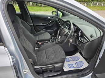 Vauxhall Astra 1.6 CDTi ecoTEC BlueInjection SRi Euro 6 5dr