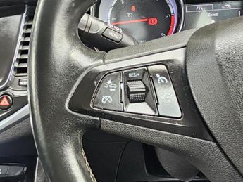 Vauxhall Astra 1.6 CDTi ecoTEC BlueInjection SRi Euro 6 5dr
