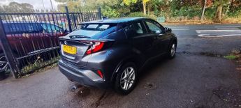 Toyota C-HR 1.8 VVT-h GPF Icon SUV 5dr Petrol Hybrid CVT Euro 6 (s/s) (122 p