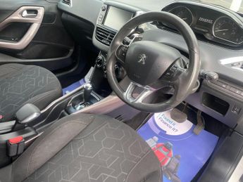 Peugeot 2008 1.2 PureTech Active SUV 5dr Petrol ETG Euro 6 (s/s) (82 ps)