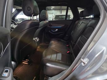 Mercedes-Benz GLC 2.1 GLC250d AMG Line (Premium) G-Tronic 4MATIC Euro 6 (s/s) 5dr