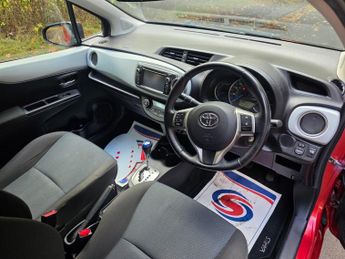 Toyota Yaris 1.5 VVT-h T4 CVT Euro 5 5dr