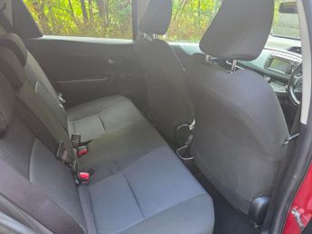 Toyota Yaris 1.5 VVT-h T4 CVT Euro 5 5dr
