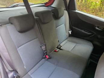 Toyota Yaris 1.5 VVT-h T4 CVT Euro 5 5dr
