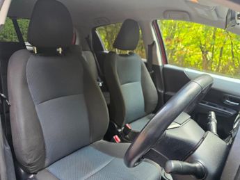 Toyota Yaris 1.5 VVT-h T4 CVT Euro 5 5dr