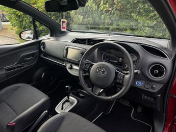 Toyota Yaris 1.5 VVT-h Excel Hatchback 5dr Petrol Hybrid E-CVT Euro 6 (s/s) (
