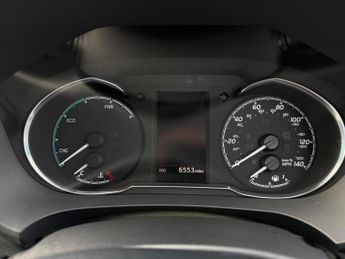Toyota Yaris 1.5 VVT-h Excel Hatchback 5dr Petrol Hybrid E-CVT Euro 6 (s/s) (