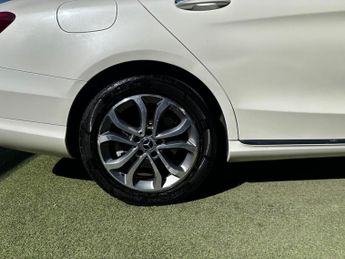Mercedes-Benz C Class 2.1 C220d Sport (Premium Plus) G-Tronic+ Euro 6 (s/s) 4dr