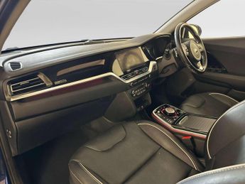 Kia Niro 64kWh 4+ SUV 5dr Electric Auto (201 bhp)