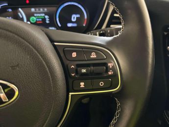 Kia Niro 64kWh 4+ SUV 5dr Electric Auto (201 bhp)
