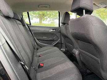 Peugeot 308 1.2 PureTech Allure EAT Euro 6 (s/s) 5dr