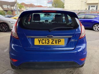 Ford Fiesta 1.6 Zetec Powershift Euro 5 5dr