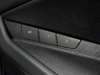 Audi e-tron 50 Technik SUV 5dr Electric Auto quattro 71.2kWh (313 ps)