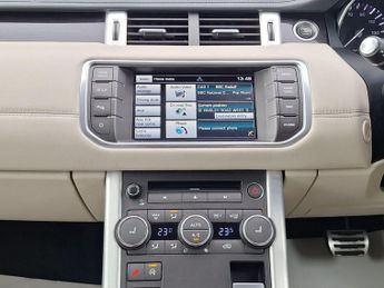 Land Rover Range Rover Evoque 2.2 SD4 Dynamic Auto 4WD Euro 5 (s/s) 5dr