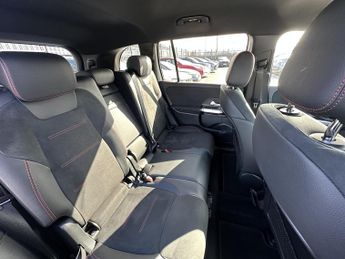 Mercedes-Benz Eqb 300 AMG LINE 4MATIC