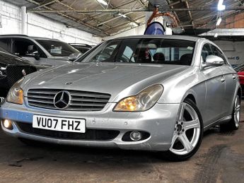 Mercedes CLS 3.0 CLS320 CDI Coupe 4dr Diesel 7G-Tronic (200 g/km, 221 bhp)