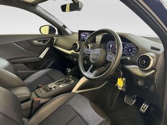 Audi Q2 1.5 TFSI CoD 35 S line SUV 5dr Petrol S Tronic Euro 6 (s/s) (150