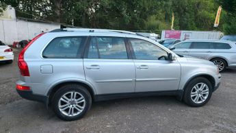Volvo XC90 2.4 D5 SE Geartronic AWD 5dr