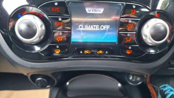 Nissan Juke 1.6 N-Connecta XTRON Euro 6 5dr