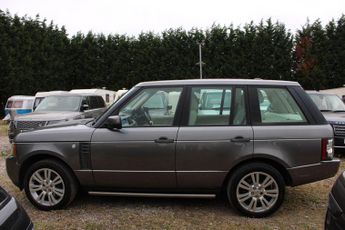 Land Rover Range Rover 4.4 TD V8 Vogue Auto 4WD Euro 5 5dr