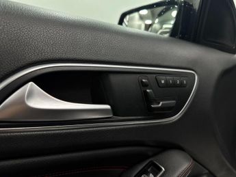 Mercedes-Benz A Class 2.0 A45 AMG SpdS DCT 4MATIC Euro 6 (s/s) 5dr