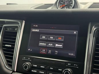 Porsche Macan 3.0 V6 S PDK 4WD Euro 6 (s/s) 5dr