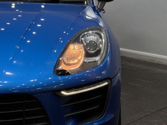 Porsche Macan 3.0 V6 S PDK 4WD Euro 6 (s/s) 5dr