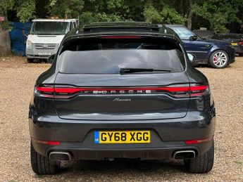 Porsche Macan 2.0T PDK 4WD Euro 6 (s/s) 5dr
