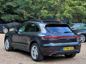 Porsche Macan 2.0T PDK 4WD Euro 6 (s/s) 5dr