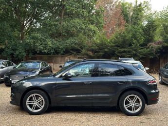 Porsche Macan 2.0T PDK 4WD Euro 6 (s/s) 5dr