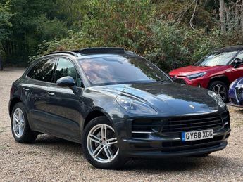 Porsche Macan 2.0T PDK 4WD Euro 6 (s/s) 5dr