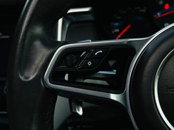 Porsche Macan 2.0T PDK 4WD Euro 6 (s/s) 5dr