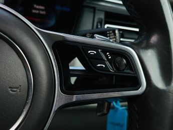 Porsche Macan 2.0T PDK 4WD Euro 6 (s/s) 5dr