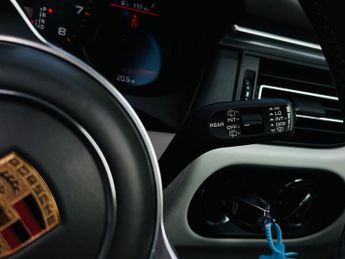 Porsche Macan 2.0T PDK 4WD Euro 6 (s/s) 5dr