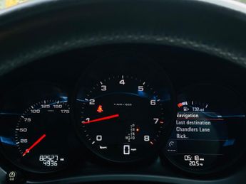 Porsche Macan 2.0T PDK 4WD Euro 6 (s/s) 5dr