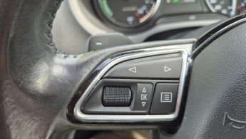 Audi A3 1.4 TFSI e-tron Sportback e-S Tronic Euro 6 5dr 8.8kWh