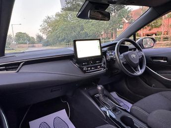 Toyota Corolla 1.8 VVT-h Icon Touring Sports 5dr Petrol Hybrid CVT Euro 6 (s/s)