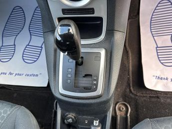 Ford Fiesta 1.4 Titanium Hatchback 5dr Petrol Automatic (154 g/km, 94 bhp)