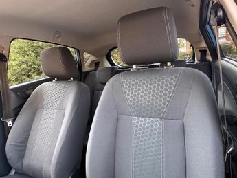 Ford Fiesta 1.4 Titanium Hatchback 5dr Petrol Automatic (154 g/km, 94 bhp)