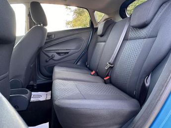 Ford Fiesta 1.4 Titanium Hatchback 5dr Petrol Automatic (154 g/km, 94 bhp)