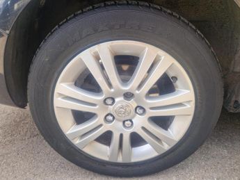 Vauxhall Zafira 1.6 16V Design Euro 5 5dr (SNav)