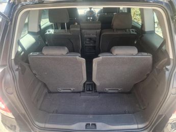 Vauxhall Zafira 1.6 16V Design Euro 5 5dr (SNav)