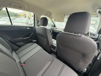 Volkswagen T-Roc 1.6 TDI SE Euro 6 (s/s) 5dr
