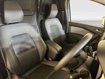 Nissan Townstar 45kWh Acenta Panel Van 6dr Electric Auto L1 (122 ps)