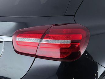 Mercedes-Benz GLA 1.6 GLA180 Urban Edition SUV 5dr Petrol 7G-DCT Euro 6 (s/s) (122