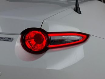 Mazda MX-5 2.0 SKYACTIV-G Sport Nav Convertible 2dr Petrol Manual Euro 6 (1