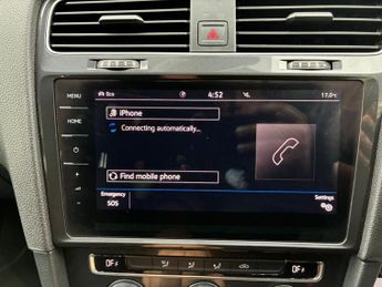 Volkswagen e-Golf 35.8kWh e-Golf Auto 5dr