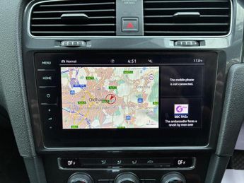 Volkswagen e-Golf 35.8kWh e-Golf Auto 5dr