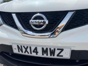 Nissan Qashqai 1.2 DIG-T Tekna 2WD Euro 5 (s/s) 5dr