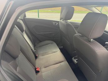 Ford Fiesta 1.0T EcoBoost Zetec Euro 6 (s/s) 5dr